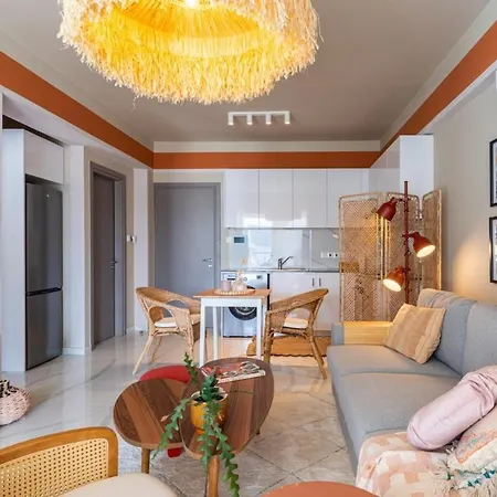 Sundrop - 1-bedroom W Terrace In לרנקה